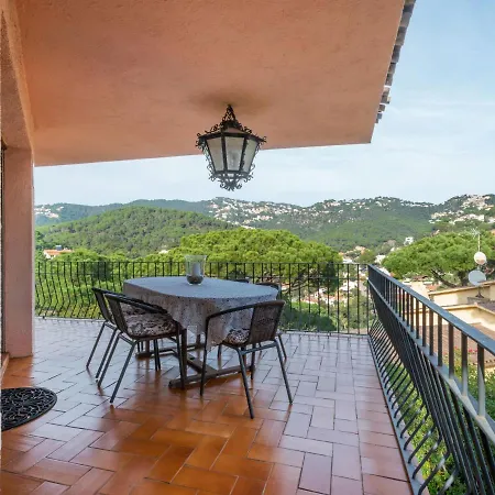Prázdninový dům Boutique Holiday In With Garden Lloret de Mar