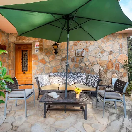 Boutique Holiday In With Garden Будинок відпочинку